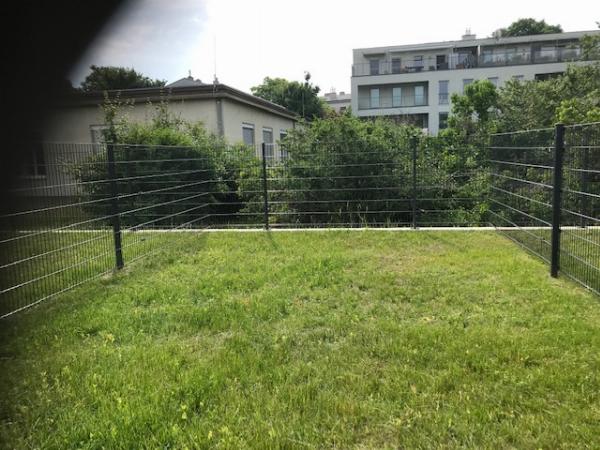 Grten zum Nachbarn
